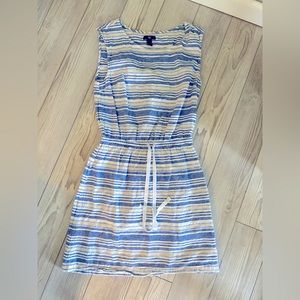 Gap dress size Small